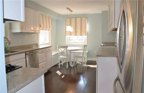 Kitchen - 5919 Graybrooke Dr, Export, PA 15632 photo 1 of 2