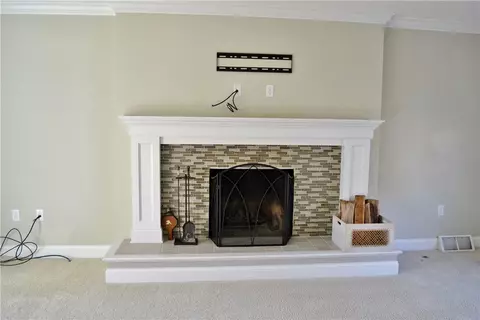 Living - 5919 Graybrooke Dr, Export, PA 15632 photo 2 of 3