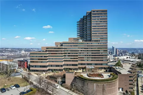 1 Trimont Ln #650C, Pittsburgh, PA 15211