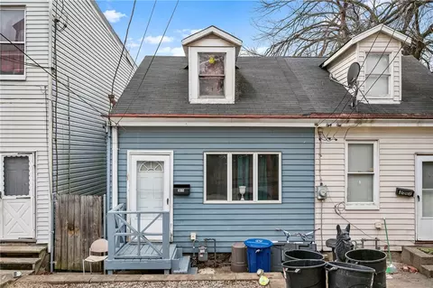 3015 Hartman St, Pittsburgh, PA 15212
