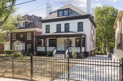 5532 Forbes Ave, Pittsburgh, PA 15217