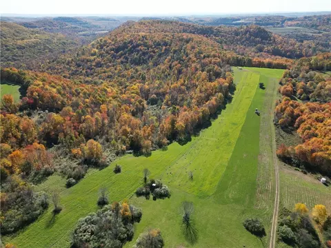 000 Barr Hill Rd, Brookville, PA 15825