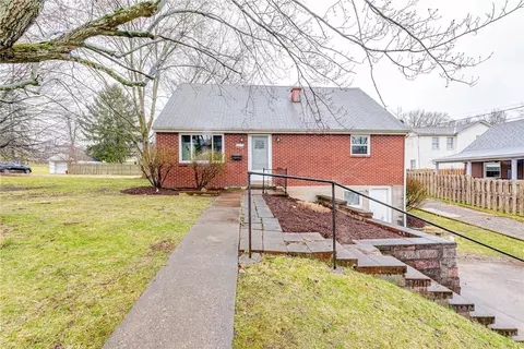 2610 Reiter Rd, Pittsburgh, PA 15235