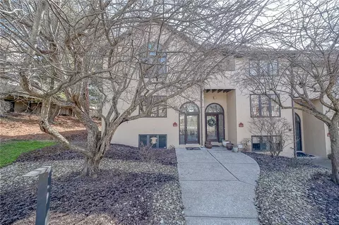 9808 Three Degree Rd, Allison Park, PA 15101