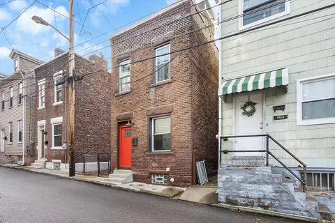 3920 Woolslayer Way, Pittsburgh, PA 15224