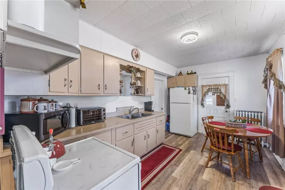 1413 Old Butler Rd, New Castle, PA 16101 10 Photos Movoto