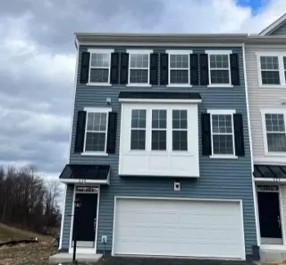 626 Dana Dr, Pittsburgh, PA 15205