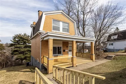 1327 Triana St, Pittsburgh, PA 15210