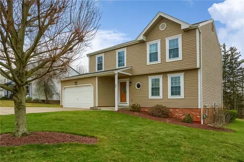 35 Westchester Ct, Robinson, PA 15136