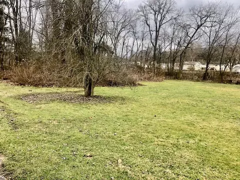 530 4th Ave, Koppel, PA 16136