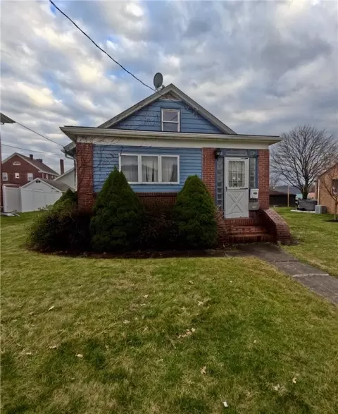 1278 11th Ave, Natrona Heights, PA 15065