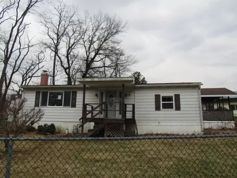 1514 W Penn Ave, Youngstown, PA 15696