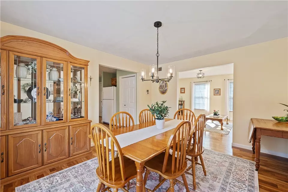 Dining - 822 Stonebridge Dr, Greensburg, PA 15601 photo 1 of 2