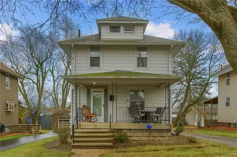 543 Wengler Ave, Sharon, PA 16146