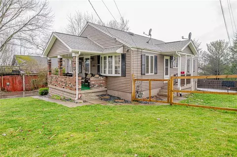 2615 Vancouver St, Grapeville, PA 15634