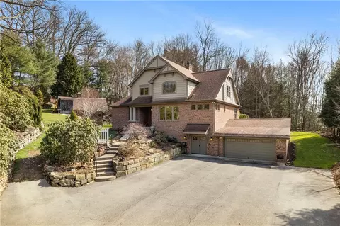 241 Brennan Rd, Wexford, PA 15090