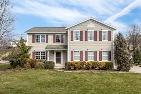 1336 Lesnett Rd, Pittsburgh, PA 15241