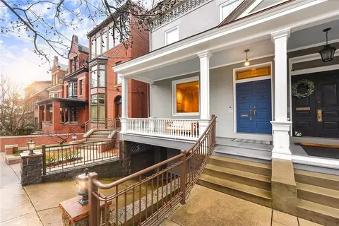935 Saint James St, Pittsburgh, PA 15232
