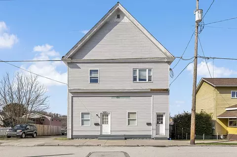 428 W 2nd Ave, Derry, PA 15627
