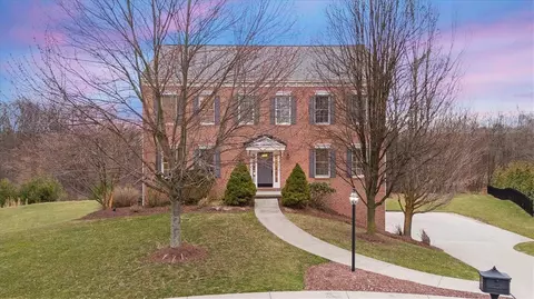 308 Harrison Ct, Gibsonia, PA 15044