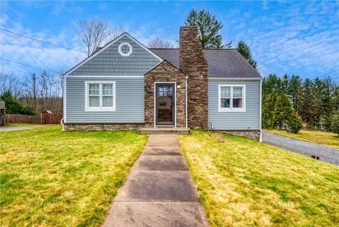 2866 Grandview Dr, Allison Park, PA 15101