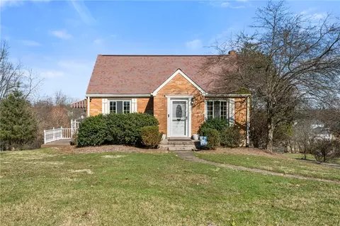 2080 Reis Run Rd, Pittsburgh, PA 15237