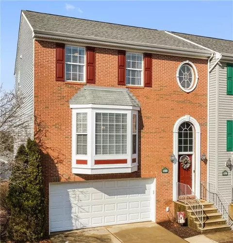180 Berry Field Ct, Wexford, PA 15090