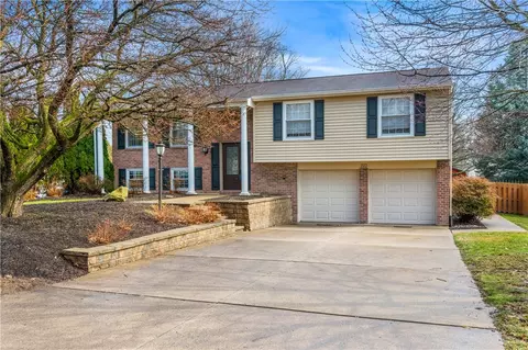 222 Pintail Rd, Gibsonia, PA 15044