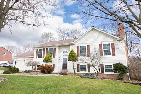112 Pointe West Dr, Mcdonald, PA 15057