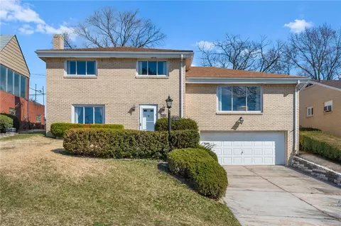 2296 Rose Garden Rd, Pittsburgh, PA 15220