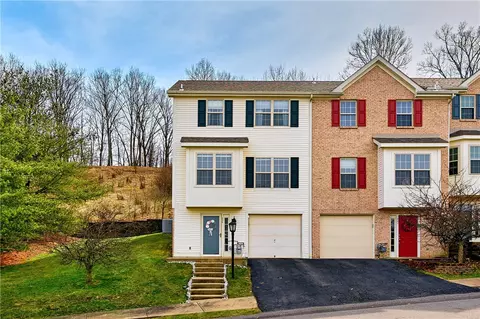 225 Hillvue Dr, Seven Fields, PA 16046