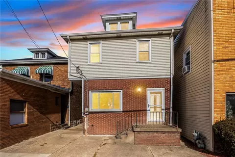 1223 4th Ave, Coraopolis, PA 15108