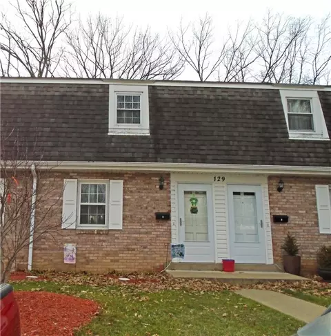 129 Whitestown Vlg #E, Butler, PA 16001