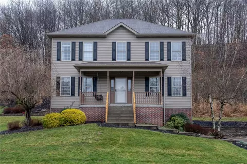 608 Warwick Ln, Cranberry Township, PA 16066