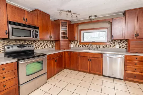 Kitchen - 3275 Shellbark Rd, Armagh, PA 15920 photo 2 of 4