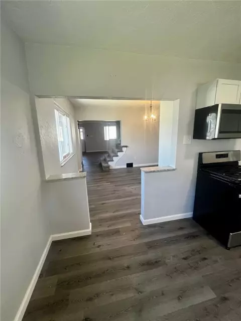 124 Corey Ave, Braddock, PA 15104 photo 7