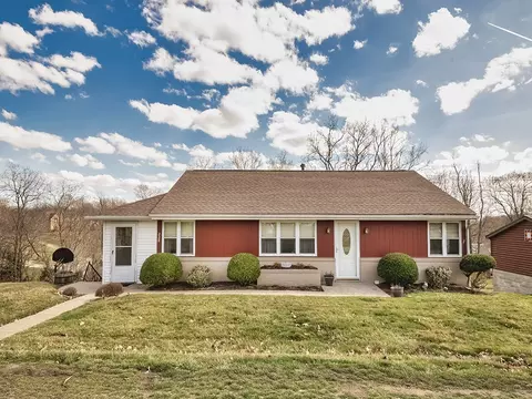 228 Hickory Dr, Beaver Falls, PA 15010