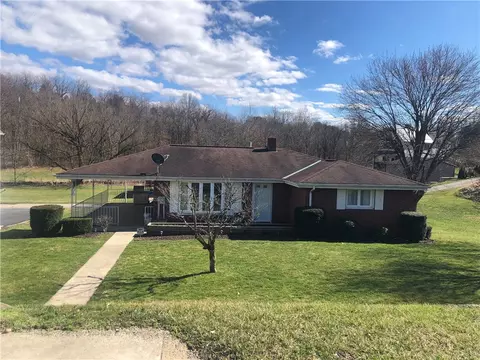 461 S Mount Vernon Ext, Uniontown, PA 15401