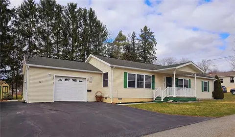 712 Third Ave, Central City, PA 15926
