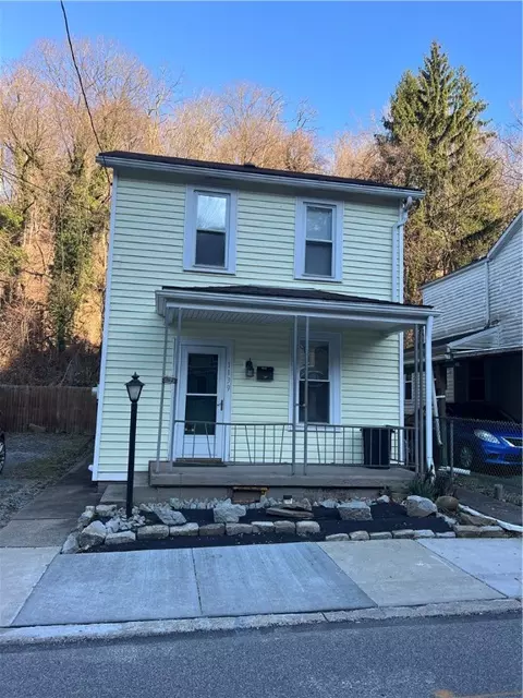 1139 Ravine St, Homestead, PA 15120
