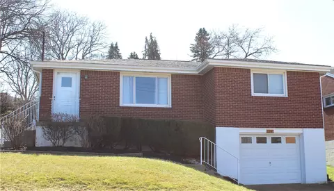 1123 Kinsley Ave, Duquesne, PA 15110