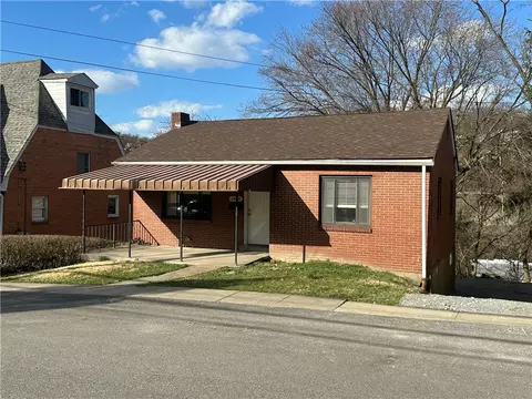 1948 Dartmore St, Pittsburgh, PA 15210