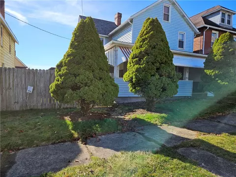 954 Roup Ave, Brackenridge, PA 15014