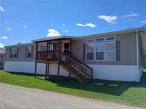 121 Center St, Bolivar, PA 15923