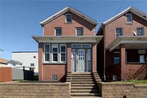 320 Maplewood Ave, Ambridge, PA 15003