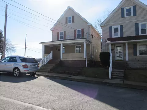 103 Spring Ave, Ellwood City, PA 16117