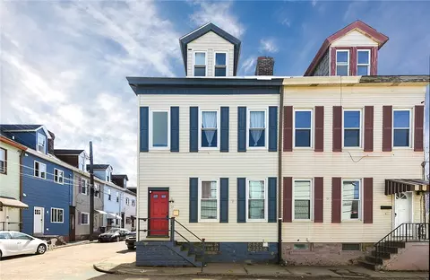 14 Heckelman St, Pittsburgh, PA 15212