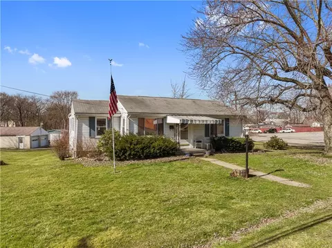4700 Rochester Rd, New Brighton, PA 15066