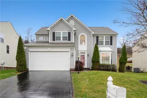 6037 Middlefield Dr, Mcdonald, PA 15057