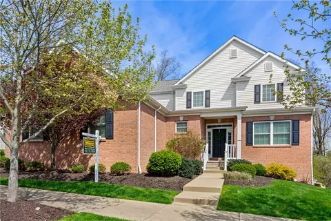 824 Westminster Ln, Cranberry Township, PA 16066